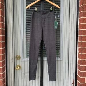 Women’s Activewear Skinny Leggings Size XS Petite Wild Fable